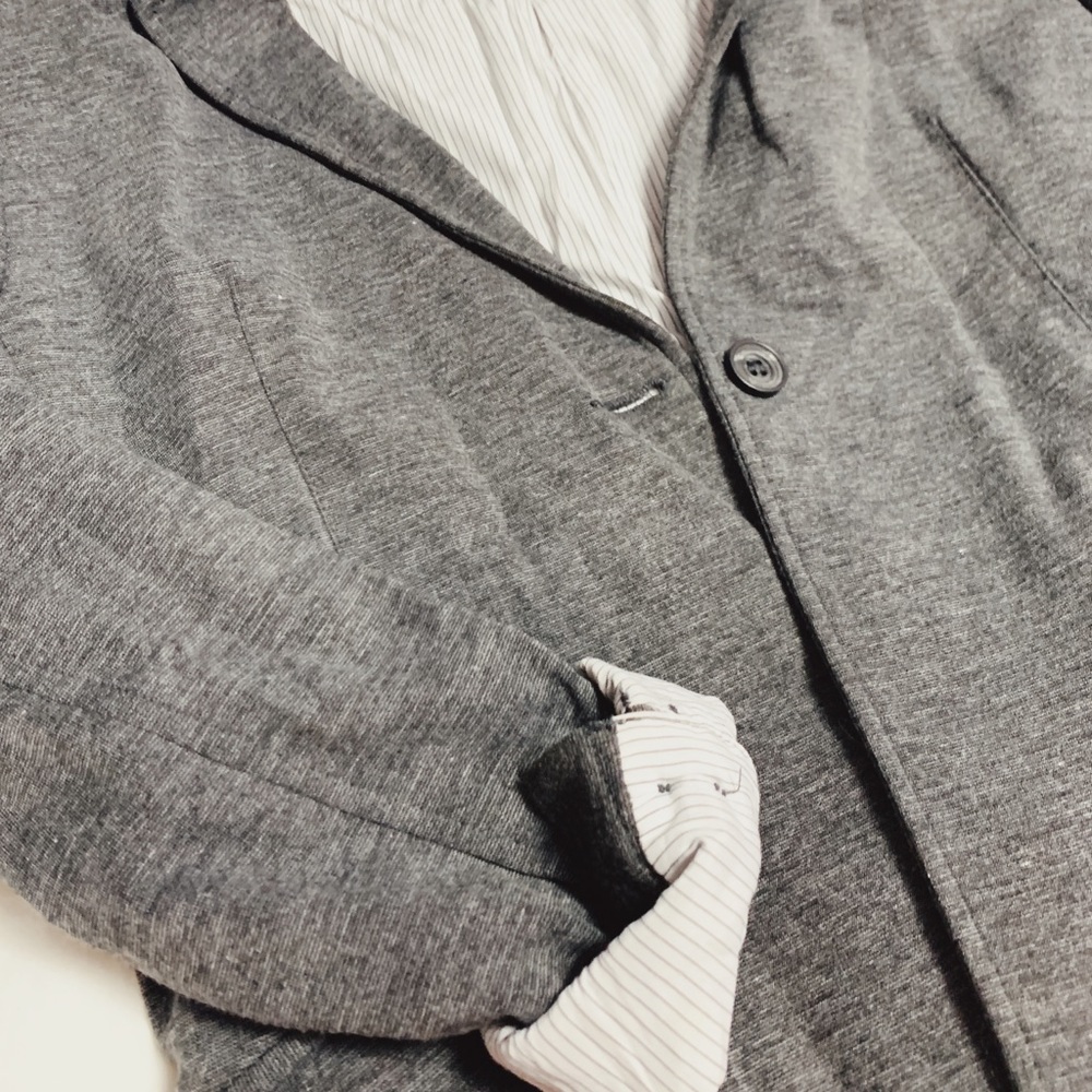 A Pea In The Pod - Maternity Blazer - Size Small